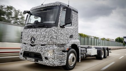 Mercedes-Benz – Protótipo Urban eTruck antecipa primeiro camião totalmente elétrico